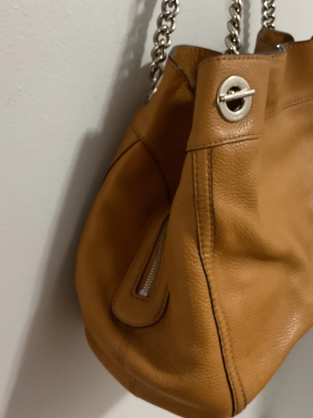 COACH  EDIE Turnlock Pebbled Leather Shoulder Bag w Silver Chain Handle Accent